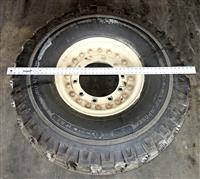 TI-261 | 2530-01-578-8932 Pneumatic Tire Wheels general 14-20 (11).JPG