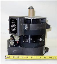 HEM-207 | 2920-01-473-0652 CE Niehoff 28 Volt Alternator Generator for MTVR MK23 NOS (4).JPG