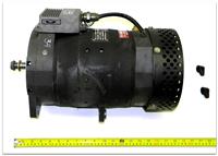 SP-1545 | 2920-01-557-6680 CE. Niehoff and Co. Generator with Voltage Regulator 28 Volt, 450 AMPS. NOS.  (2).JPG