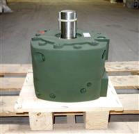 9M-825 | 4320-01-112-8365 Rear Drag Winch Hydraulic Motor for M936 M939A1 and M936A2 Wrecker. NOS (8).JPG