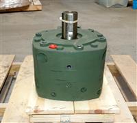 9M-825 | 4320-01-112-8365 Rear Drag Winch Hydraulic Motor for M936 M939A1 and M936A2 Wrecker. NOS (9).JPG