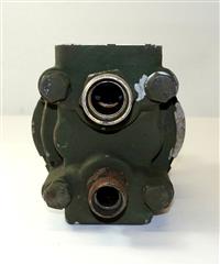 5t-898 | 4320-01-206-4184 Hydraulic System Pump New Style for M812 Bridge Truck USED (5).JPG