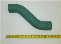 M9-6086 | 4720-01-082-3223 Radiator Inlet Hose for M915 Series Trucks (2).JPG