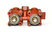 5T-643 | 5T-643  Poppet Valve Actuator Rockwell Transfer Case T-138 M54A2 M809 (5).JPG