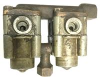 5T-643 | 5T-643  Poppet Valve Rockwell Transfer Case Actuator  (3)(Used).jpg