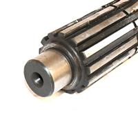 5T-926 | 5T-926  Main Transmission Shaft Spicer 6453 and 6352 M54A2 M809 (6).JPG