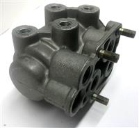 9M-1083 | 9M-1083 M939 Series Treadle Brake Valve (5).JPG