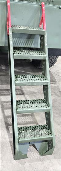 9M-2092 | 9M-2092 ladder 4.jpg