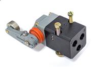 9M-819 | 9M-819  Parking Brake and Transfer Case Lock Switch (2).jpg