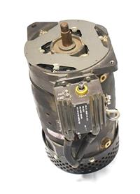 HM-3746 | Alternator 400 Amp Dual Voltage 14 Volt 28 Volt Generator C.E. Niehoff & Co. Generator HMMWV (5).JPG