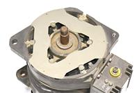 HM-3746 | Alternator 400 Amp Dual Voltage 14 Volt 28 Volt Generator C.E. Niehoff & Co. Generator HMMWV (6).JPG
