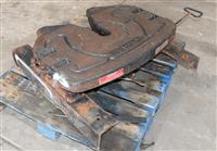 COM-6279 | COM-6279  Low Profile 5th Wheel Plate 5th Wheel Tractor (5).JPG