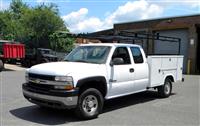 T-08142014-28 | Chevrolet 2500HD Service Body Pick Up (3).JPG