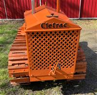 C-01012001-10 | Cletrac Crawler E38 (9).jpg