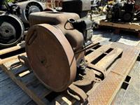 ENG-015 | ENG-015 Engine Antique International Harvester LA4.jpg