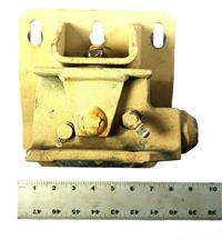 FM-302 | FM-302 LMTV FMTV Cab Mounting Latch and Mounting Bracket USED (5) (Large).JPG