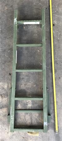 FM-335 | FM-335 LMTV - FMTV Cargo Bed Ladder (15) (Large).JPG