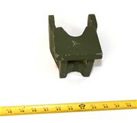 FM-653 | FM-653 Roadside Lower Mntng Bracket FMTV (7).JPG