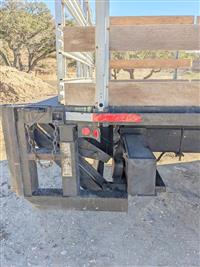 T-01082024-2 | GMC 6500 Flat Bed Truck16.jpg