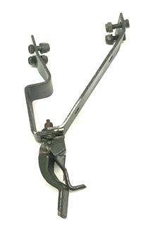 HM-1298 | HM-1298  M16M203 HMMWV Rifle Mount Recoilless Locking Clamp NOS (4).jpg