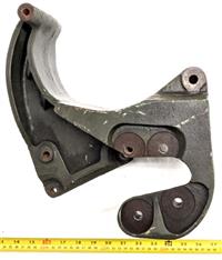 HM-1457 | HM-1457 200 Amp NIEHOFF Alternator Mounting Bracket HMMWV (13).jpg