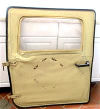 HM-524 | HM-524 Left Front Driver Side Tan Vinyl Soft Door HMMWV Update (6).JPG
