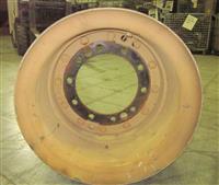 TI-1820 | Hutchinson 10 Hole 12 Stud CTIS Wheel (4).JPG