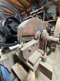 SP-698 | Large Metal Sheer Antique Engines 17.jpg