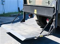 T-09182009-102 | Lift Gate  (8).JPG