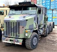 T-02282023-5 | M1070 Oshkosh HET Prime Mover Green 2000 Year Model (23-03) 23-5.jpg