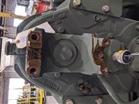 HET-129 | M1070 Transfer Case (4).jpg