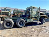 M818 5th Wheel Tractor 6x6 with Hard Top and Front Mounted Winch