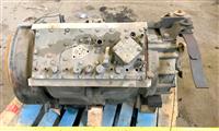 M9-1052 | M9-1052  Caterpillar 7155 Hydraulic Automatic Transmission (USED)(6).jpg