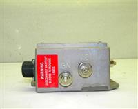 MRAP-315  | MRAP-315 Niehoff Dual Voltage Regulator 14 Volt  28 Volt MRAP   (9).JPG