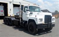 T-01012000-164 | Mack RD690S Rollback Truck (3).JPG