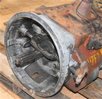 SP-519 | Manual 13 Speed Eaton Fuller Transmission Overdrive (5).JPG