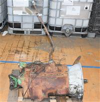 SP-519 | Manual 13 Speed Eaton Fuller Transmission Overdrive (7).JPG