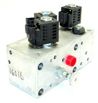 SNOW-016 | SNOW-016 12V Power Angling Block Meyer Snow Plow Application  (7).JPG