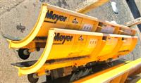 SNOW-045 | SNOW-045  Meyer Drive Pro 6-8 SUV Personal Plow Meyer Snow Plow  (6).JPG