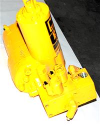 SNOW-084 | SNOW-084 Meyer E61H PA 12 Volt 1.5 x 10 Ram Electro Touch Pad Hydrauli (1).JPG