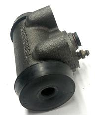 SP-2717 | SP-2717 Case Loader Hydraulic Brake Cylinder Assembly  (5).JPG