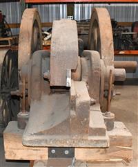 SP-698 | SP-698  Metal Shear Lever Action Metal Shear Flywheel Vintage (1).JPG