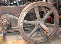 SP-698 | SP-698  Metal Shear Lever Action Metal Shear Flywheel Vintage (5).JPG