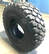 TI-100 | TI-100  Michelin XZL 39585R20 Super Single Radial Tire (NOS) (2).jpg