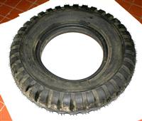 TI-113 | TI-113 9.00 x 20 Military Tread Bias Tire 100% Tread (3).JPG