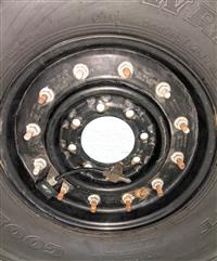 TI-1838  | TI-1838 Goodyear Wrangler MT 37x12.50x16.5LT CTIS Tire with 12 Bolt Rim 80 Tre (16).jpg