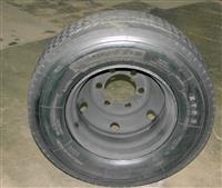 TI-1844 | TI-1844 Michelin XTE 2 285-70R19.5 with 6 Lug Budd Style Rim 100% Tread  (15).JPG