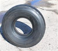 TI-1845 | TI-1845 Goodyear G114 10Rx15 100% Tread Tire (2).JPG