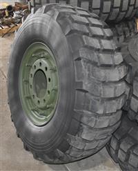 TI-1898 | TI-1898  Michelin X G20 Pilote XL 15.580R20 Tire 75% Tread Lot of 6  (4).JPG