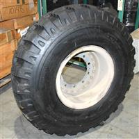 TI-261 | TI-261  General 14.00R20 Tire 100% Tread Mounted on 20 Stud 10-Hole Hub Pilot Rim CTIS (4).JPG